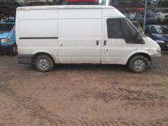 Ford Transit 2,0TD lyhyt puolikorkea -01