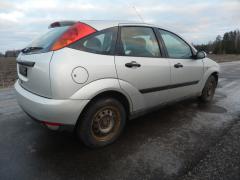 Ford Focus 1.8 TD HB -01