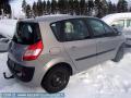 Kuva 2: Renault Scnic 5D MPV 1.6i MT5 2004