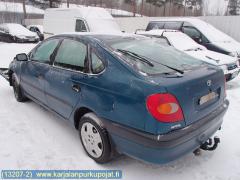 Toyota avensis 98-02