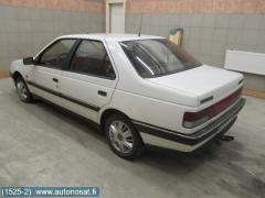Peugeot 405