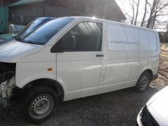 Volkswagen Transporter lyhyt 2,5TDI-06