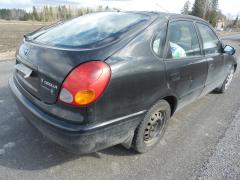 Toyota Corolla 1.4 VVti LB -01