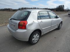 Toyota Corolla 1.4 Vvti HB -03