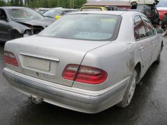 Mercedes-Benz E 220 CDI