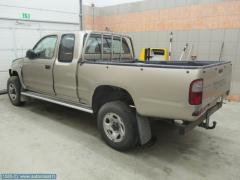 Toyota hilux 97-04