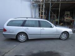 Mercedes-Benz E 220CDI farmari Elegance