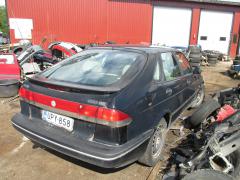 Saab 900