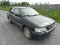 Kuva 2: Ford Escort 1.6 16V -94 1994