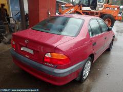 Toyota avensis 98-02