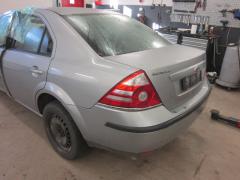 Ford Mondeo 1.8i 16V Sed