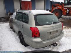 Toyota avensis 03->>