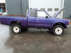 Datsun King Cab 4x4 720 -83