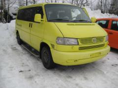 Volkswagen Transporter/caravelle 2.5TDI 75kw bussi