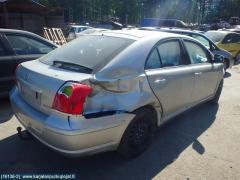 Toyota avensis 03->>