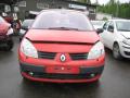 Kuva 2: Renault Scnic 1.6i16v grand scenic 2004