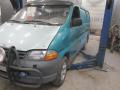 Kuva 2: Toyota Hiace  95-05 2,4TD lyhyt -96   1996