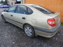 Toyota Avensis 1.8 VVti LB -02