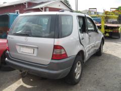 Mercedes-Benz ML Bensin 320