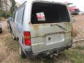 Kuva 2: Toyota Hiace 2,4D 4x4 pitk -90 1990