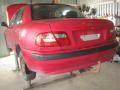 Kuva 2: Mitsubishi Carisma 1,6 aut. -00 pun. sedan 2000