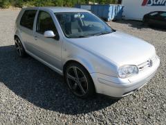 Volkswagen Golf IV 2.3i V5 5/HB