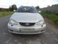 Kuva 2: Toyota Avensis 1.8 VVti A Farm. -02 2002