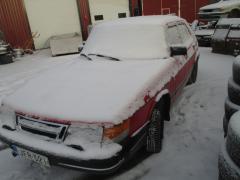 Saab 900