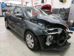 Volkswagen Jetta VI 1.6 TDi