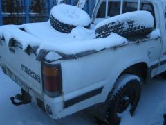 Mazda B2500