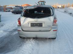 Toyota Corolla Verso 2.2 D4D -06