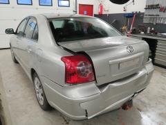 Toyota Avensis (T25) 1.8 VVT-i Sed