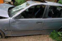 BMW E36 325i -91 sedan