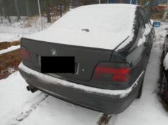 BMW 5-sarja E39 528i