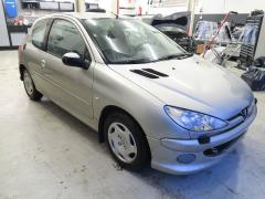 Peugeot 206 1.4i 8V 3/HB