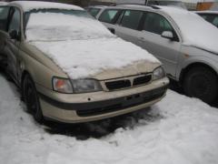 Toyota Carina E 2.0i 16v