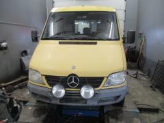 Mercedes-Benz Sprinter 313 CDI (w901-905) puolipitkä -00