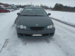 Toyota Avensis 1.6 sed. -98