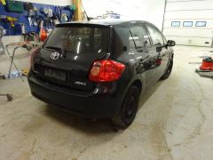 Toyota Auris 1.6 5ov HB