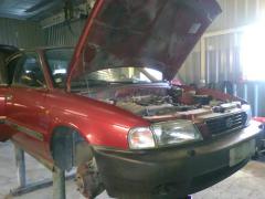 Suzuki Baleno 1,3 -96 pun sedan