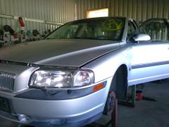 Volvo S80 2.4 -00 hopea