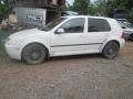 Kuva 2: Volkswagen Golf IV 1,9TDI-98 5D HB  1998