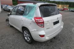 Toyota RAV4 (III) 2.0 VVT-i 4WD