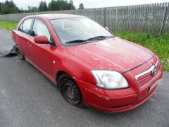 Toyota Avensis 1.8 VVti LB -03