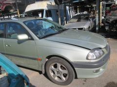 Toyota Avensis 2,0 -99 farmari