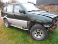 Kuva 2: Nissan Terrano II 5D  2,4i 4x4 -99  1999