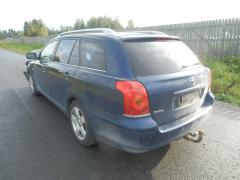 Toyota Avensis 2.4 Farm. -04