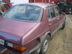 Saab 900