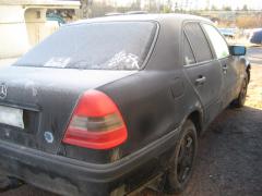 Mercedes-Benz C 180 220d