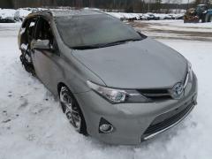 Toyota Auris 1.8i Hybrid Farm